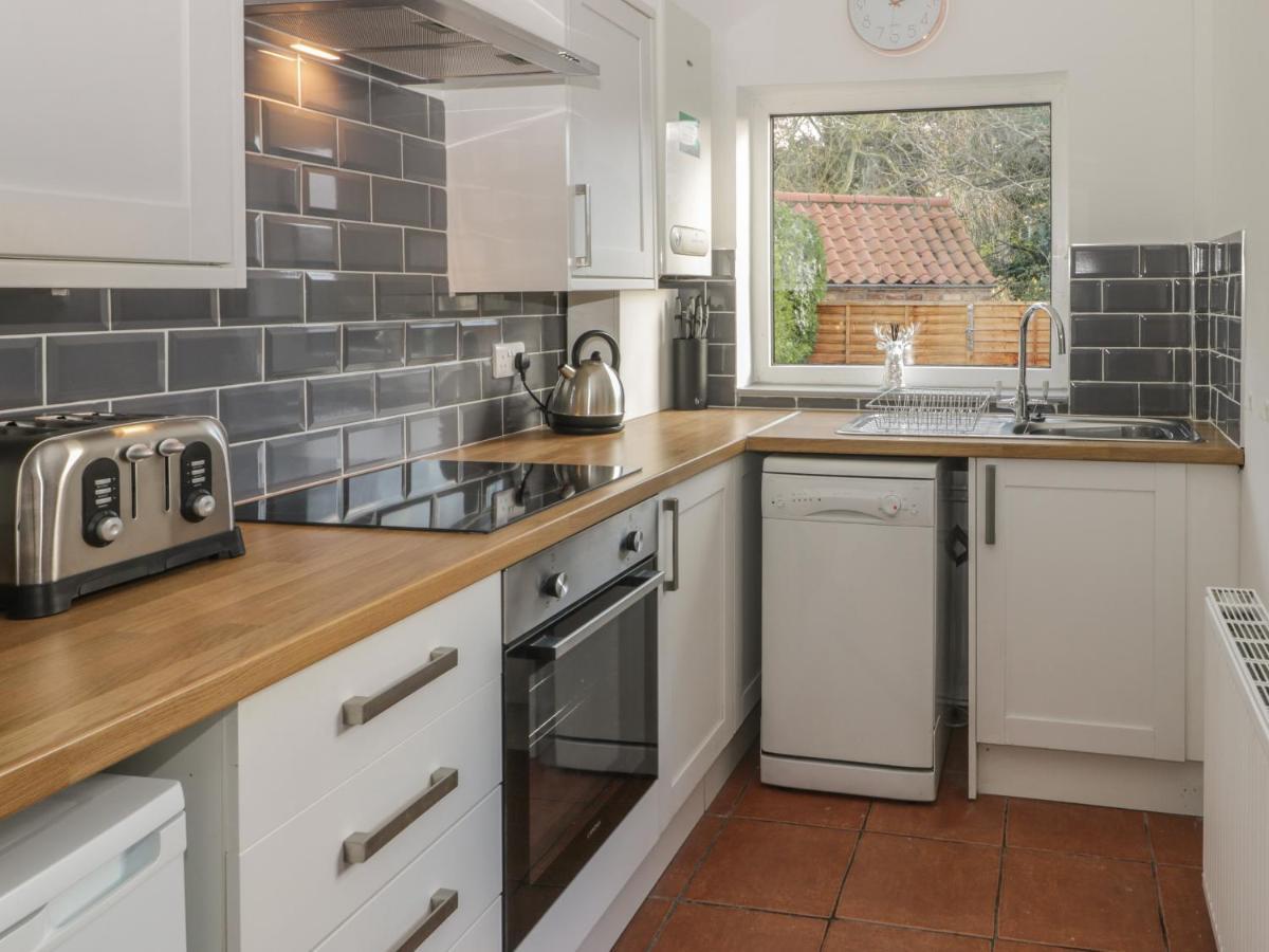 Brinkburn Cottage Scarborough Exteriör bild